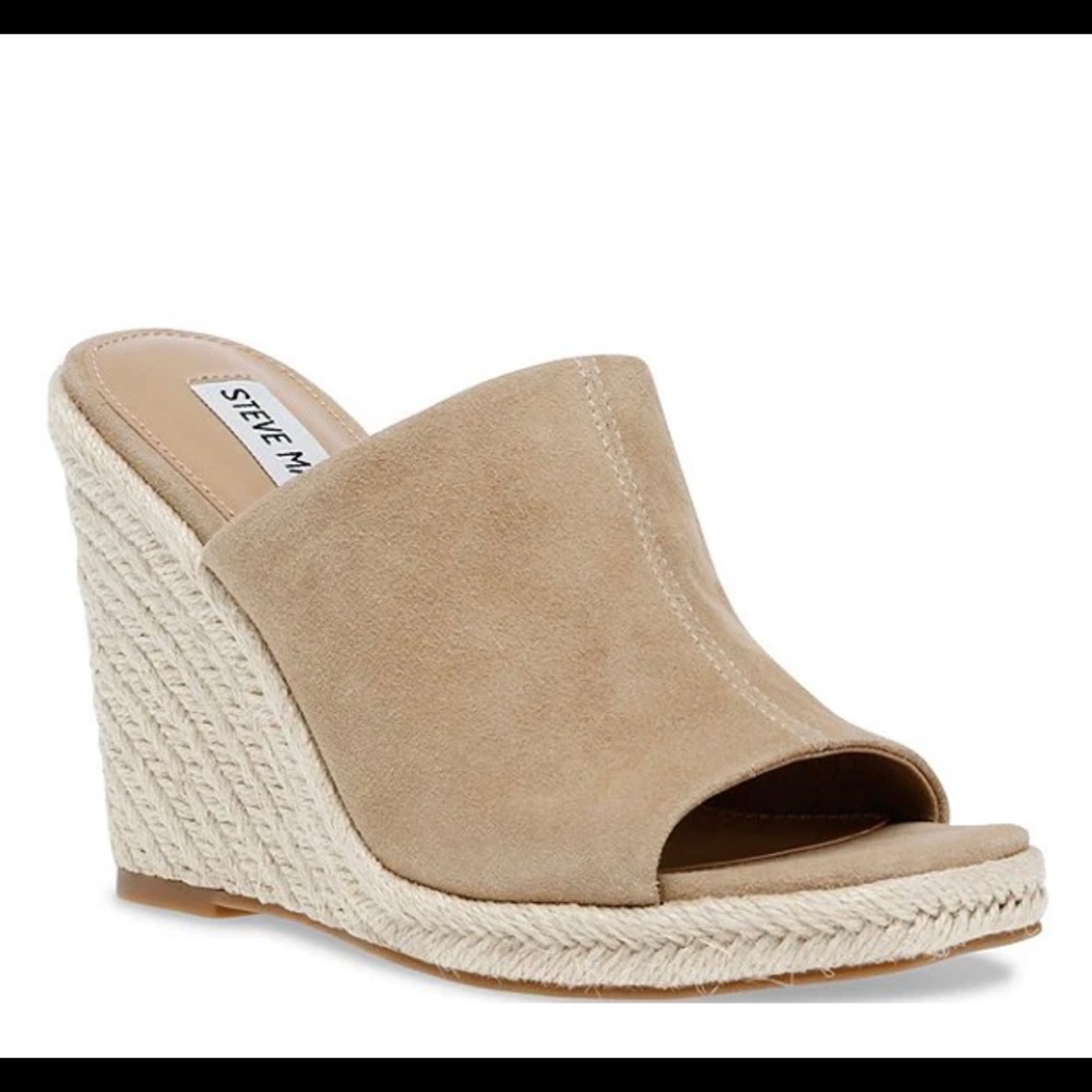 NIB Steve Madden Urge